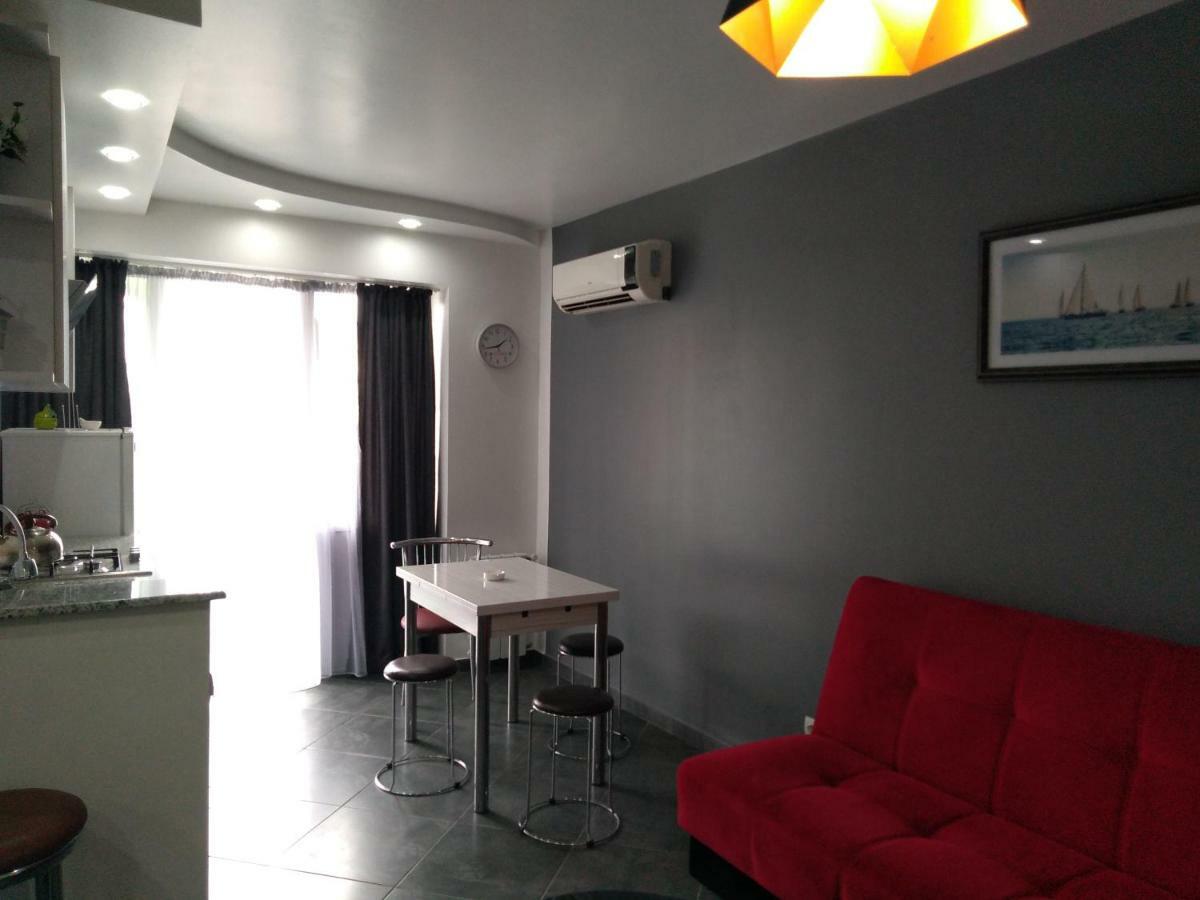 Apartment Eteri Батумі Екстер'єр фото