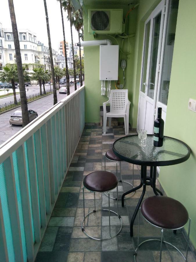 Apartment Eteri Батумі Екстер'єр фото